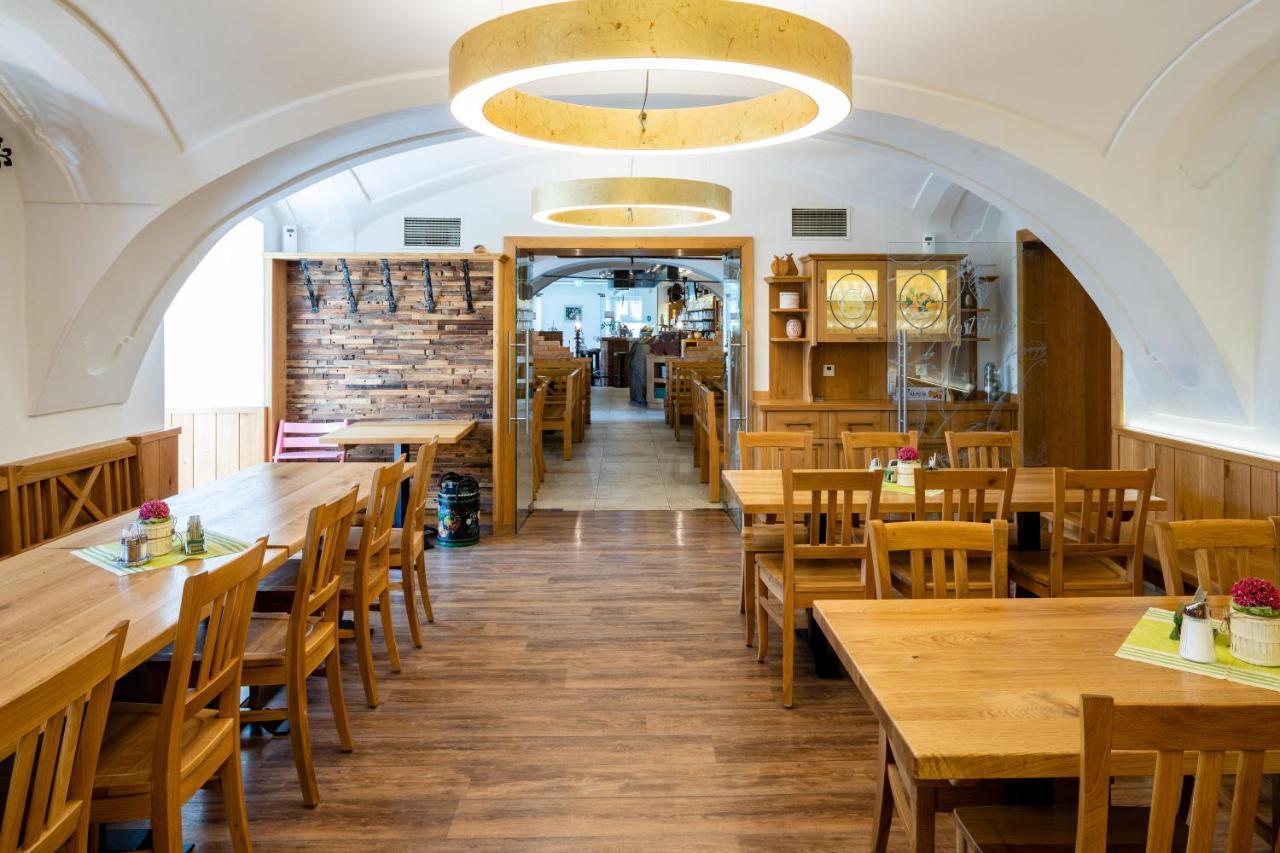 Hotel Perbersdorfer Heuriger Neuhofen an der Ybbs Esterno foto