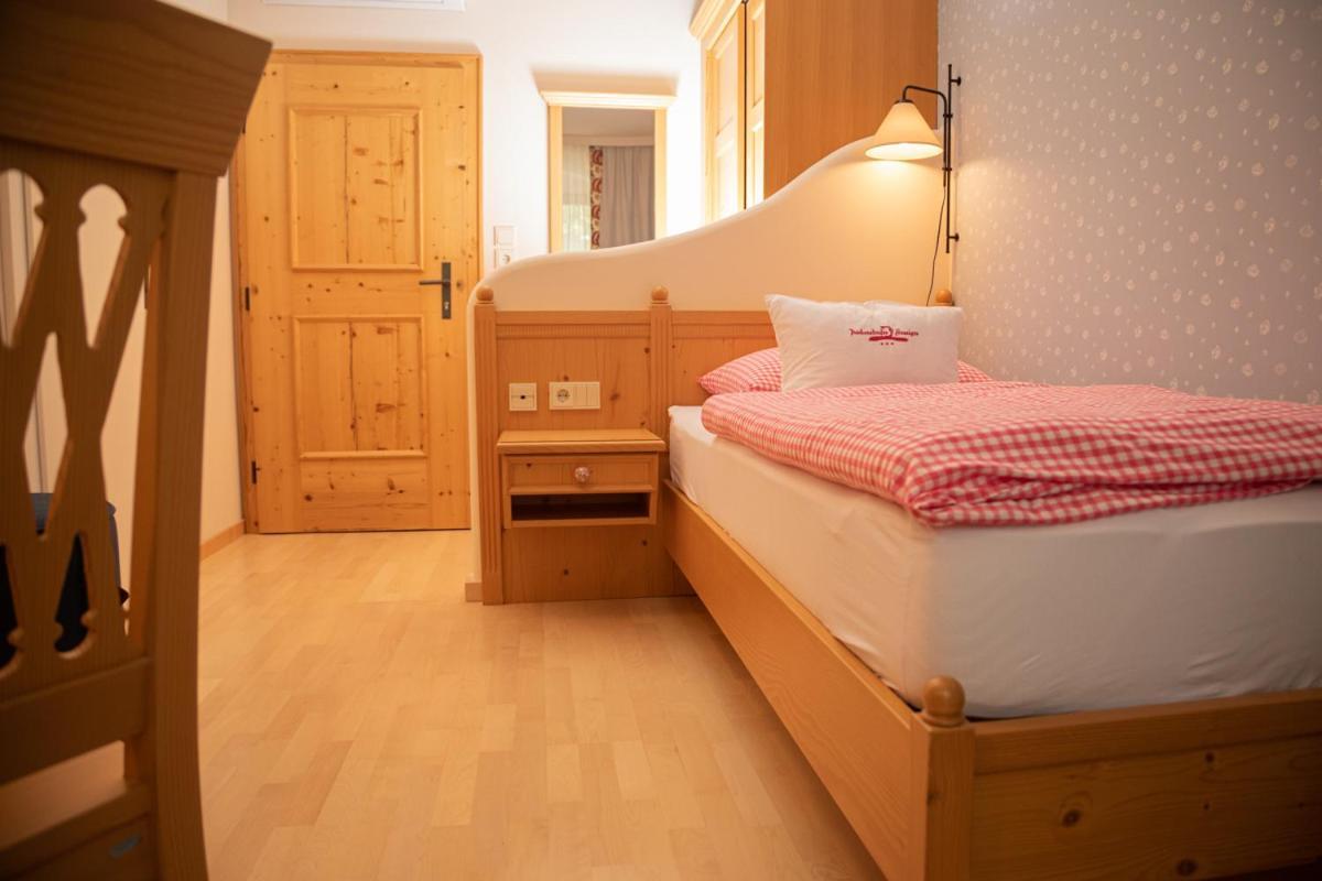 Hotel Perbersdorfer Heuriger Neuhofen an der Ybbs Esterno foto